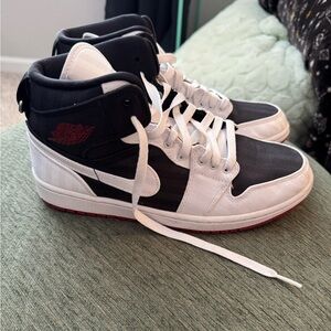 Nike Air Jordan 1 Mid SE Utility